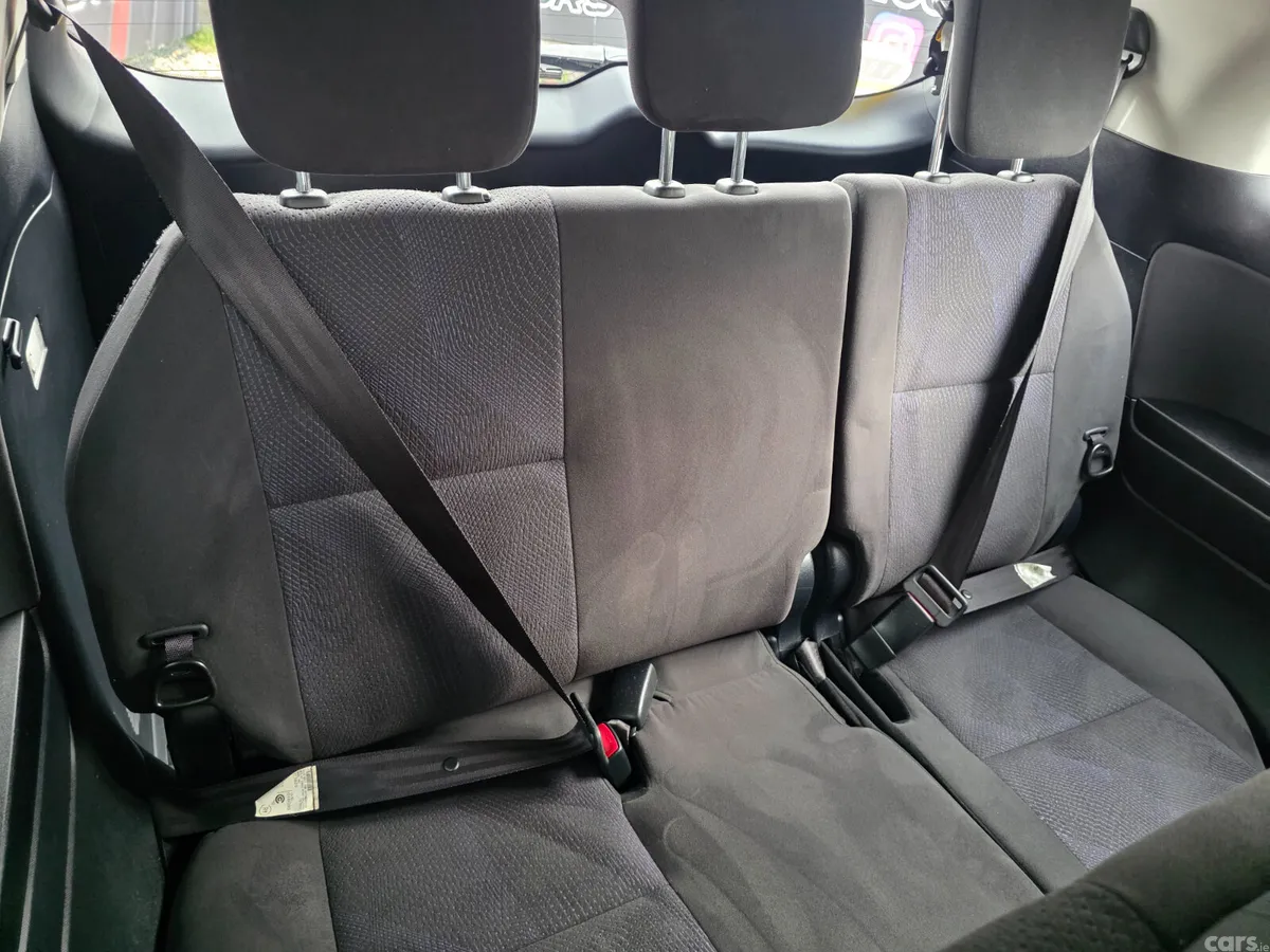Toyota Estima MPV, Petrol Hybrid, 2015, Grey