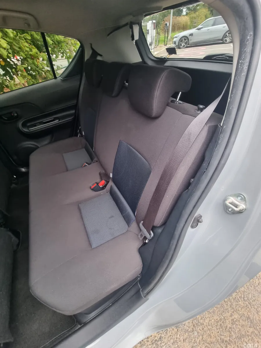 Toyota Aqua Hatchback, Petrol Hybrid, 2021, Grey