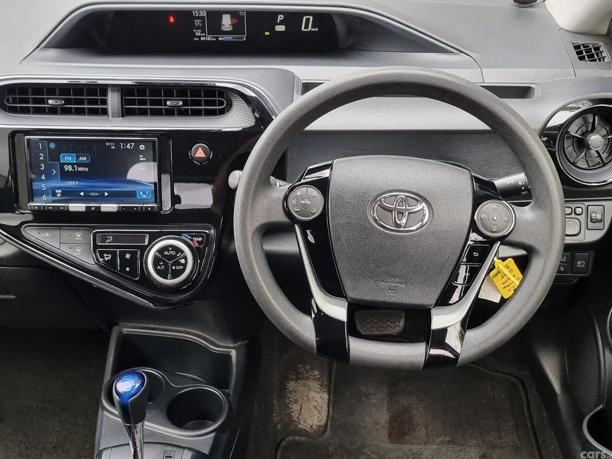Toyota Aqua Hatchback, Petrol Hybrid, 2021, Grey