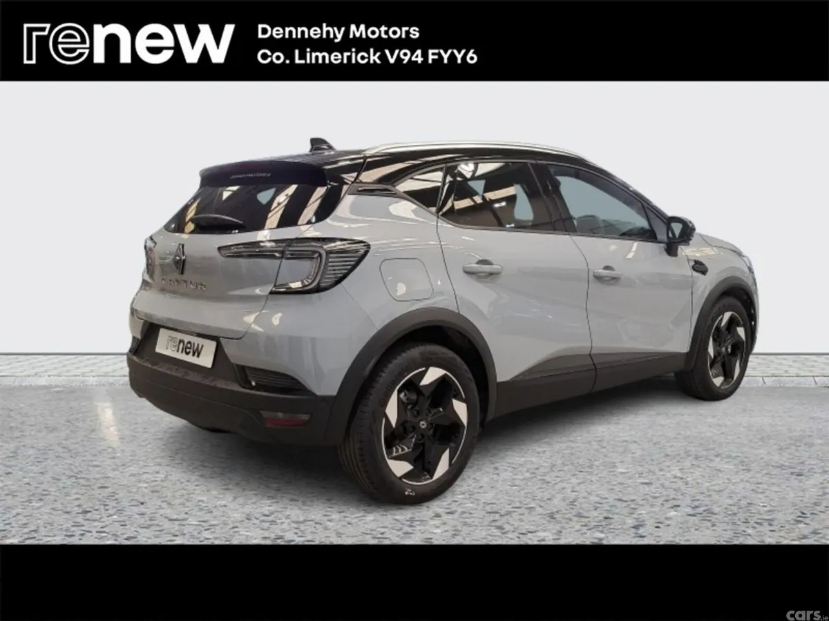 Renault Captur SUV, Petrol, 2026, Grey