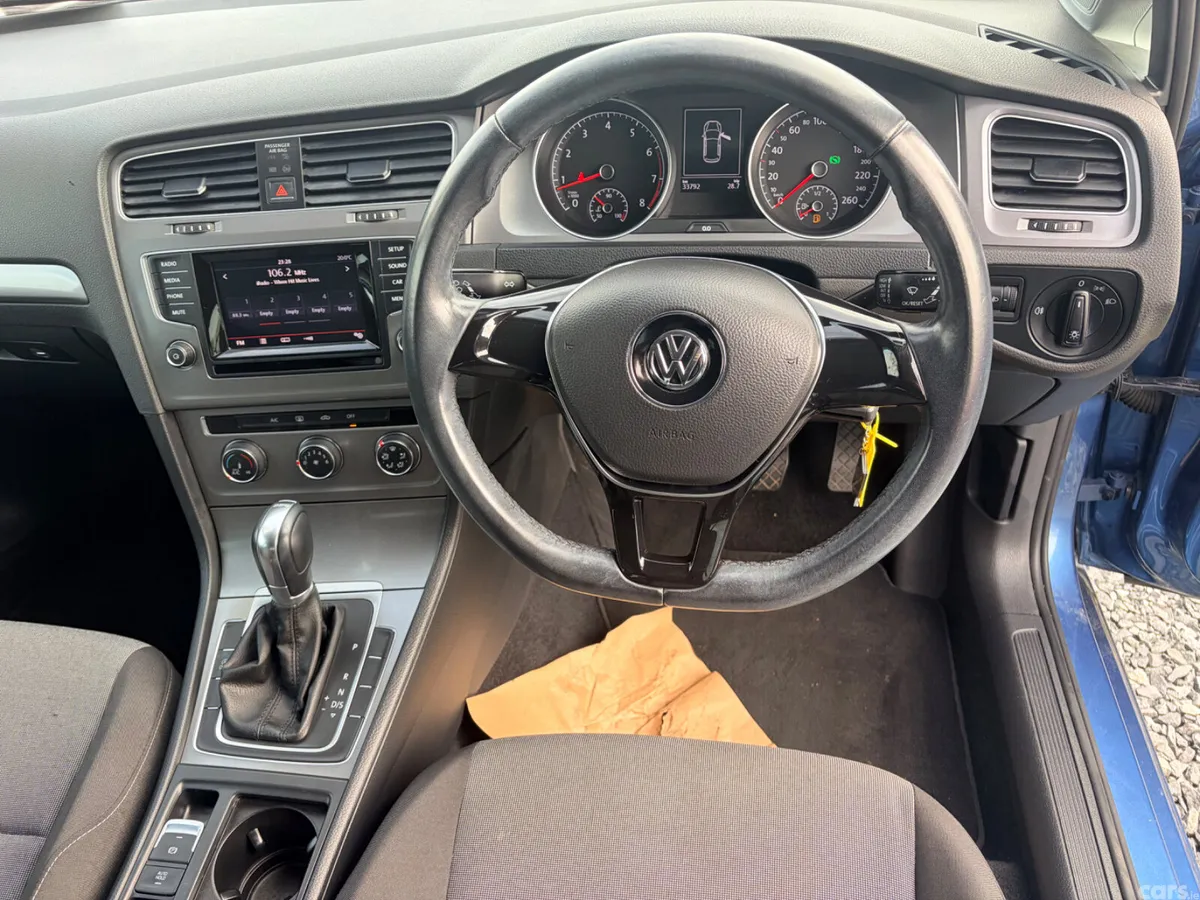 Volkswagen Golf Hatchback, Petrol, 2015, Blue