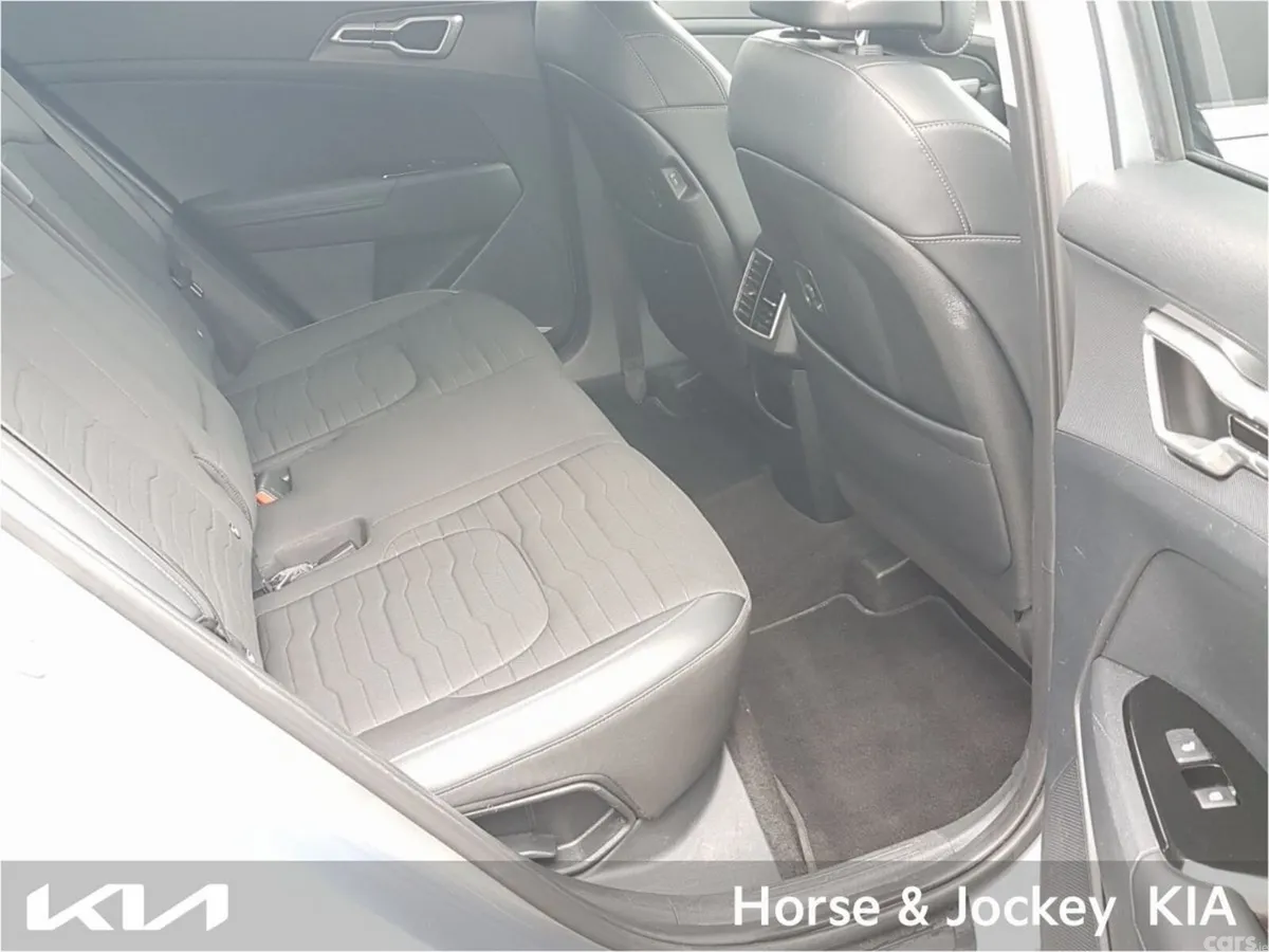 Kia Sportage SUV, Diesel Hybrid, 2023, Grey