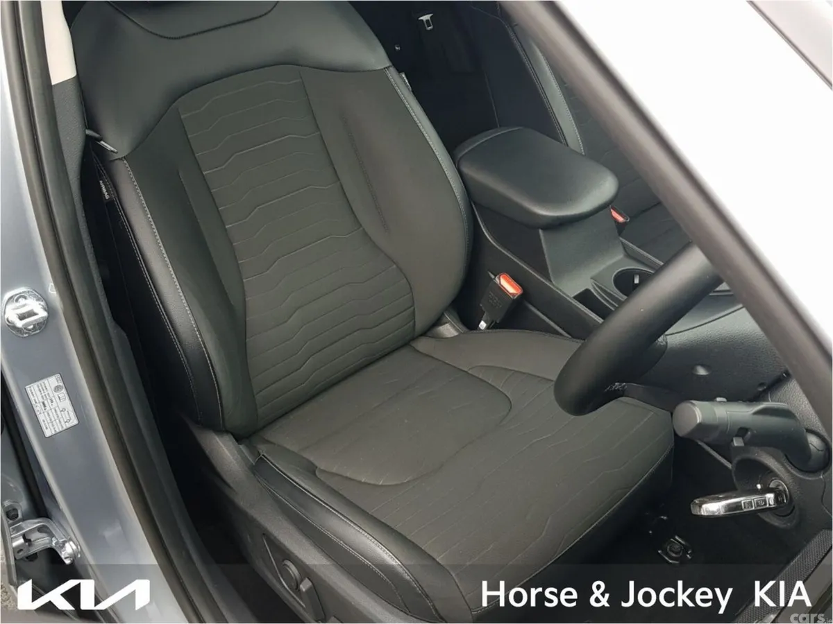 Kia Sportage SUV, Diesel Hybrid, 2023, Grey