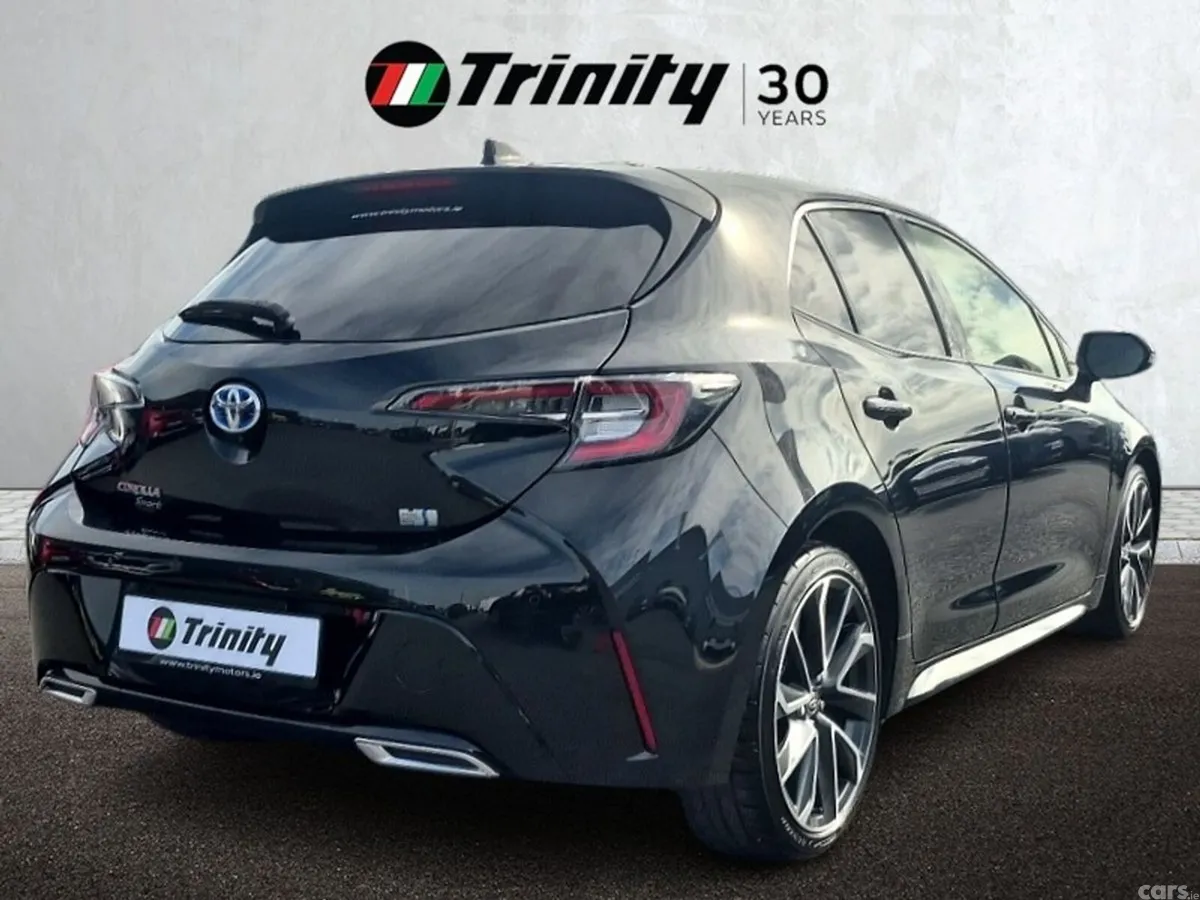 Toyota Corolla Hatchback, Petrol Hybrid, 2021, Black