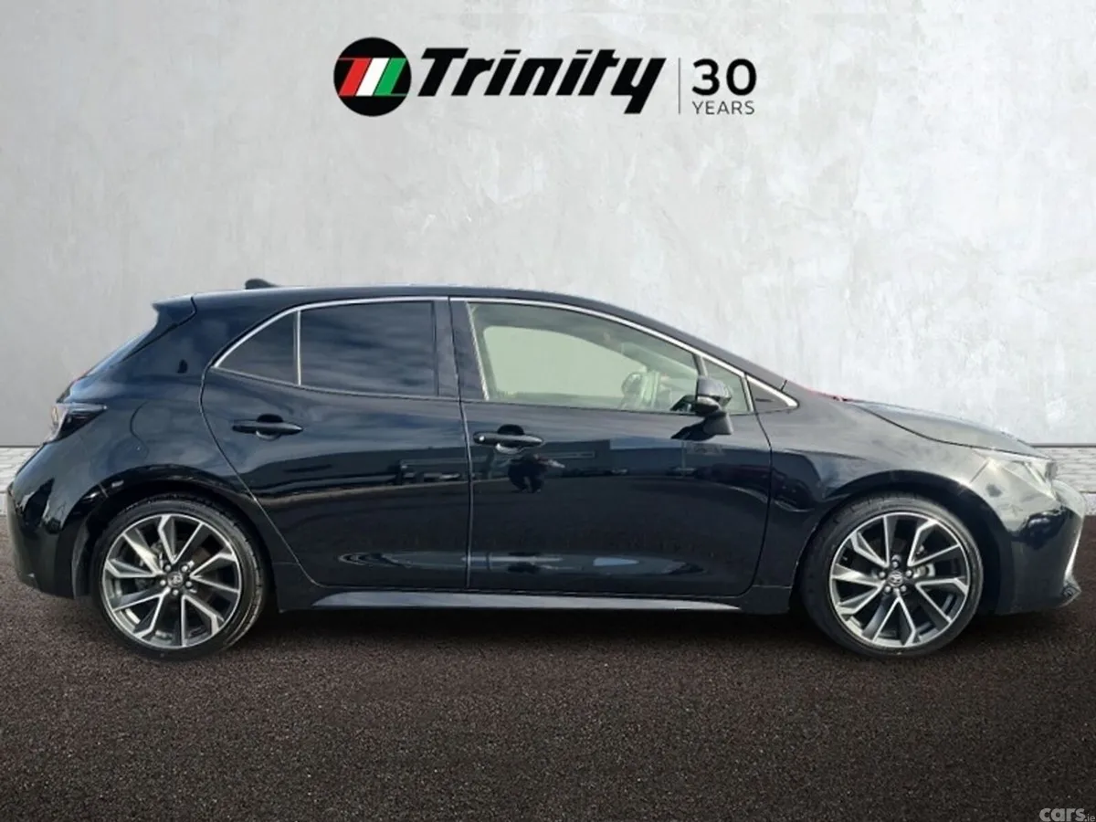 Toyota Corolla Hatchback, Petrol Hybrid, 2021, Black