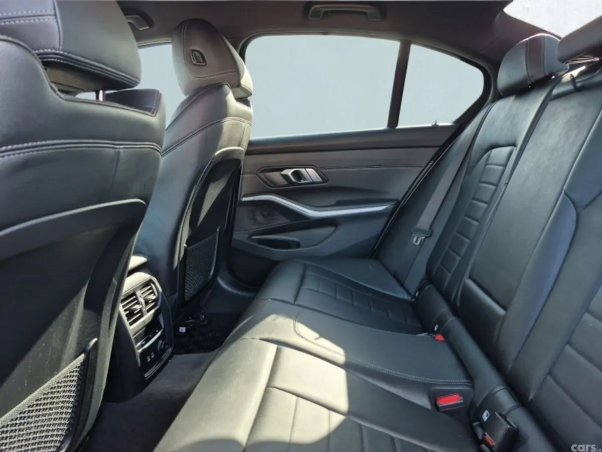 BMW 3-Series Saloon, Petrol Plug-in Hybrid, 2019, Grey