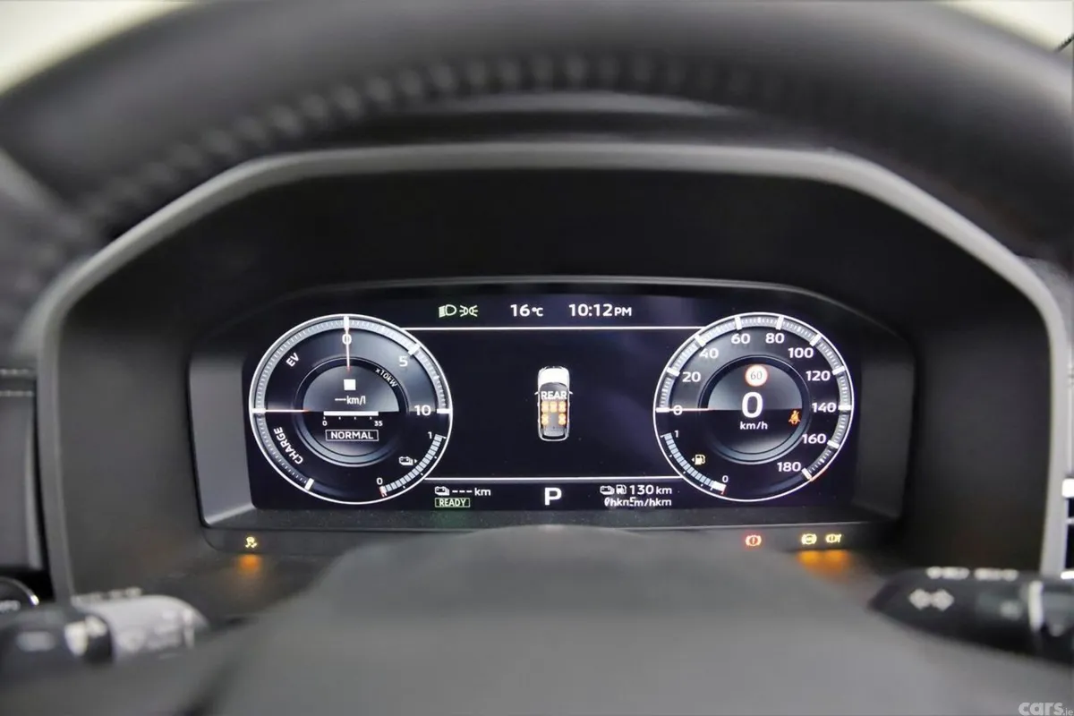 Mitsubishi Outlander SUV, Petrol Plug-in Hybrid, 2022, White