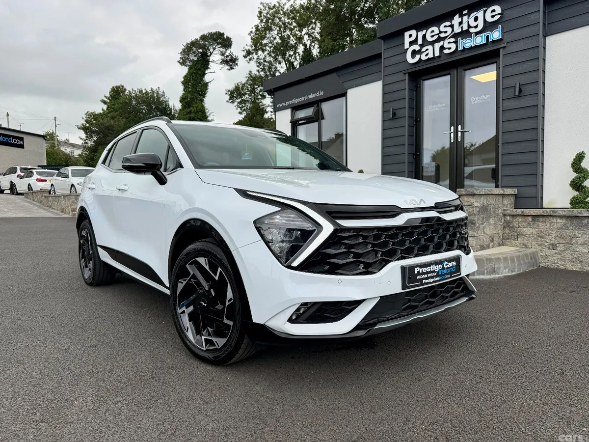 Kia Sportage SUV, Petrol Hybrid, 2023, White