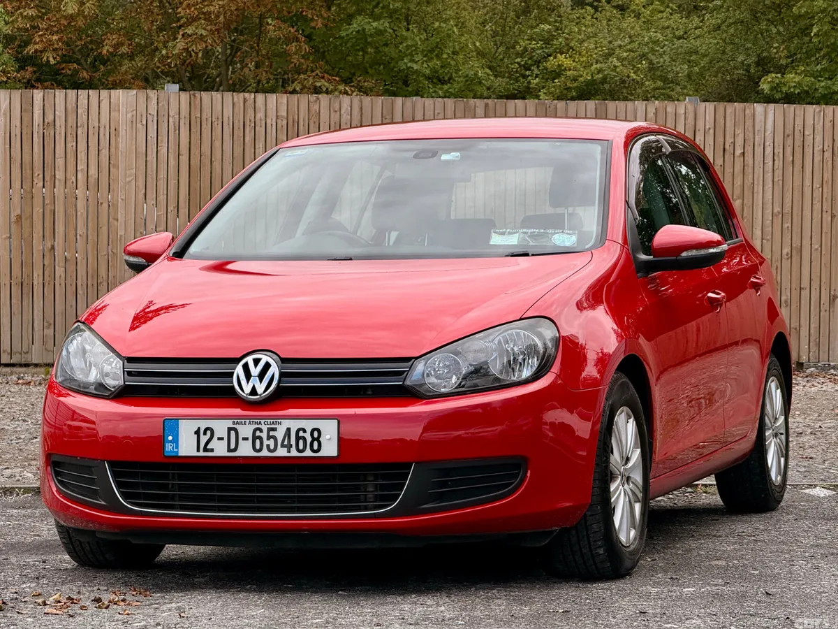 Volkswagen Golf Hatchback, Petrol, 2012, Red