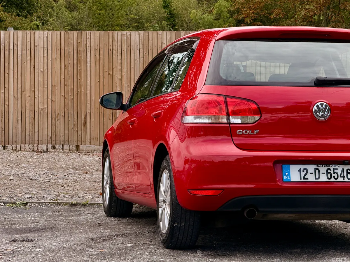 Volkswagen Golf Hatchback, Petrol, 2012, Red