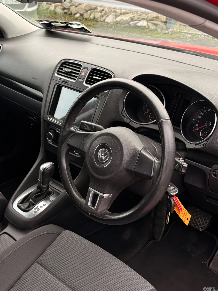 Volkswagen Golf Hatchback, Petrol, 2012, Red