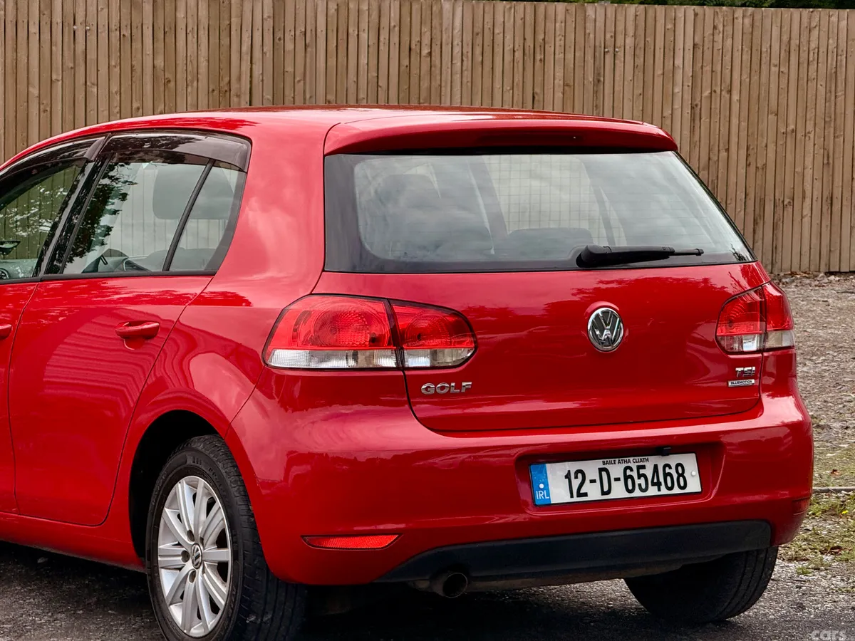 Volkswagen Golf Hatchback, Petrol, 2012, Red