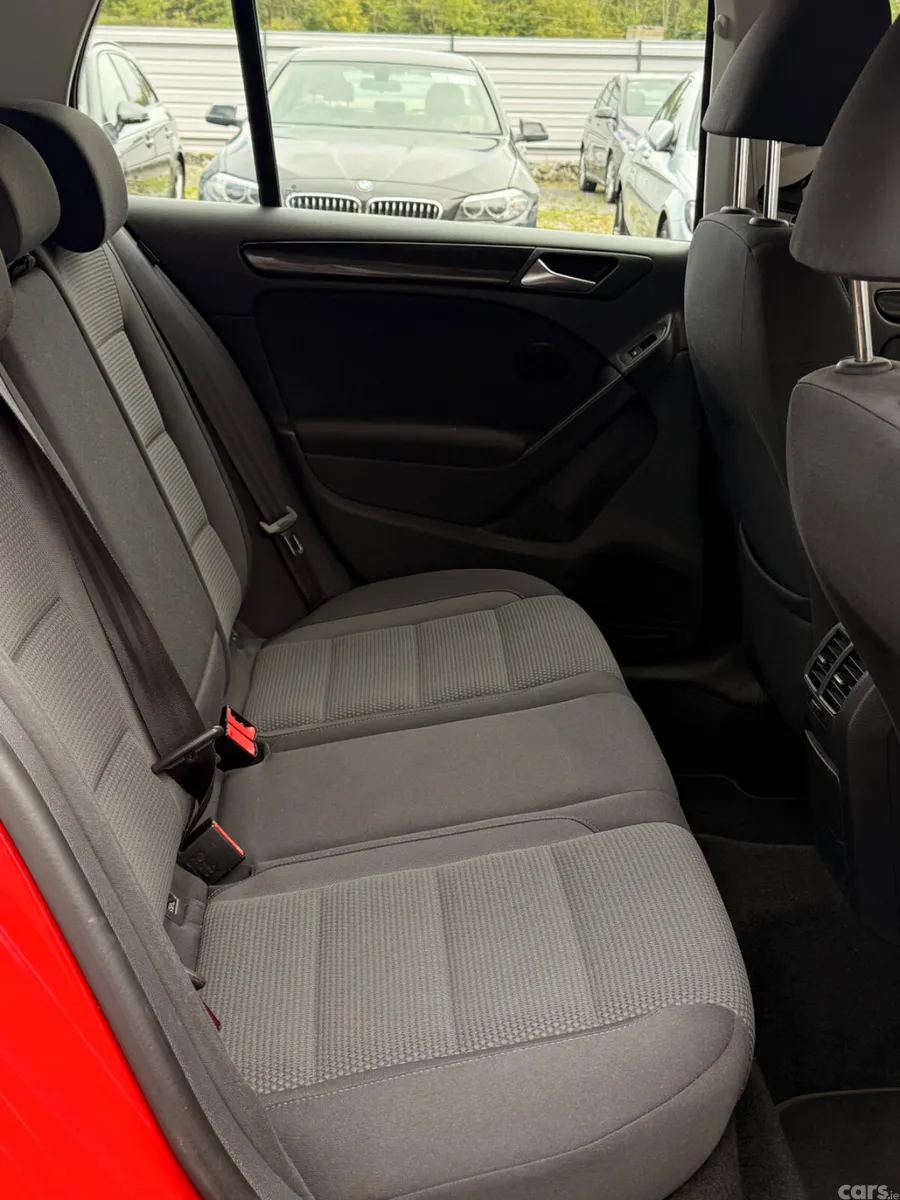 Volkswagen Golf Hatchback, Petrol, 2012, Red
