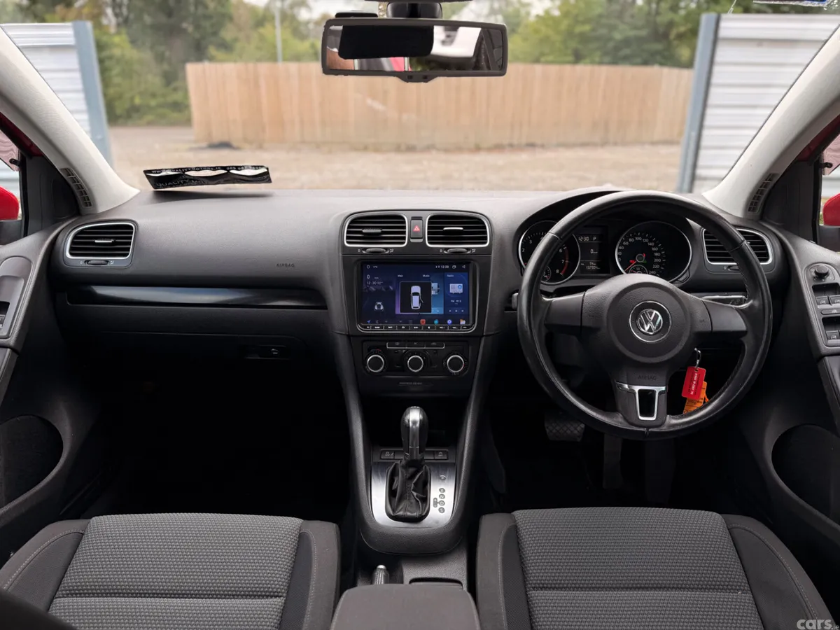 Volkswagen Golf Hatchback, Petrol, 2012, Red