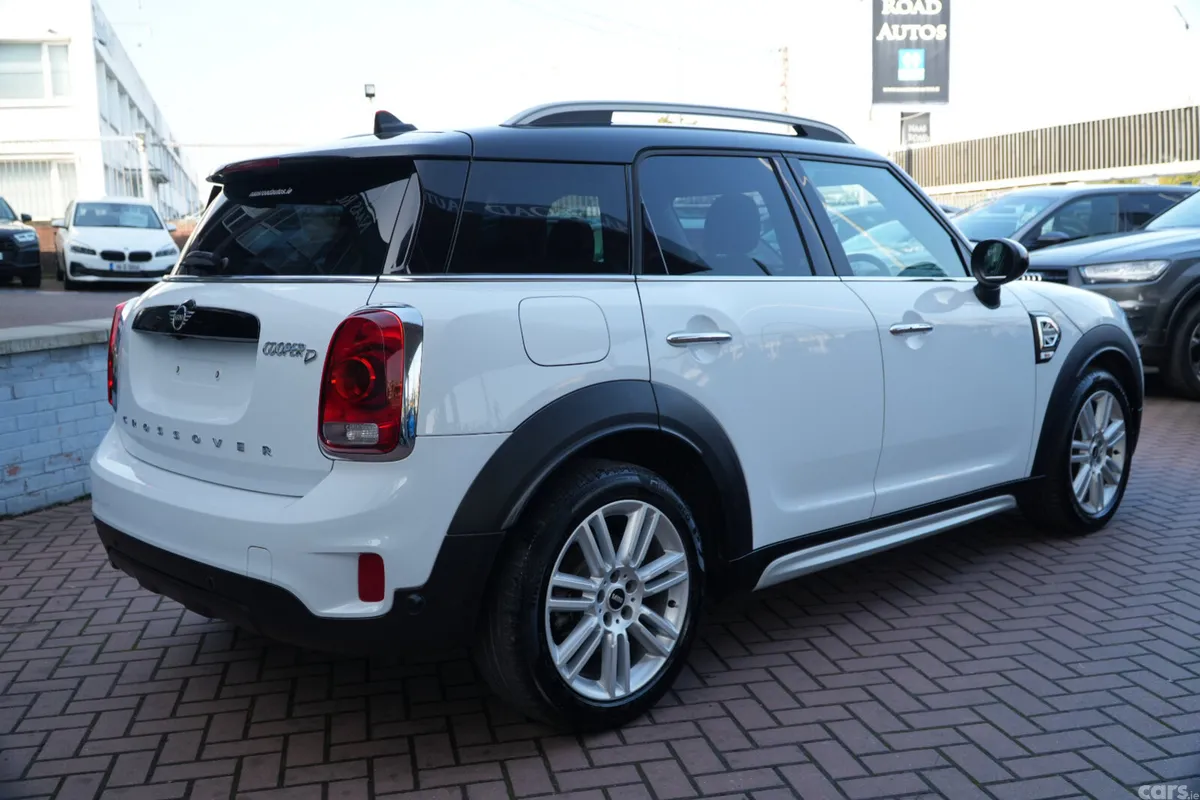 Mini Countryman Hatchback, Diesel, 2019, White