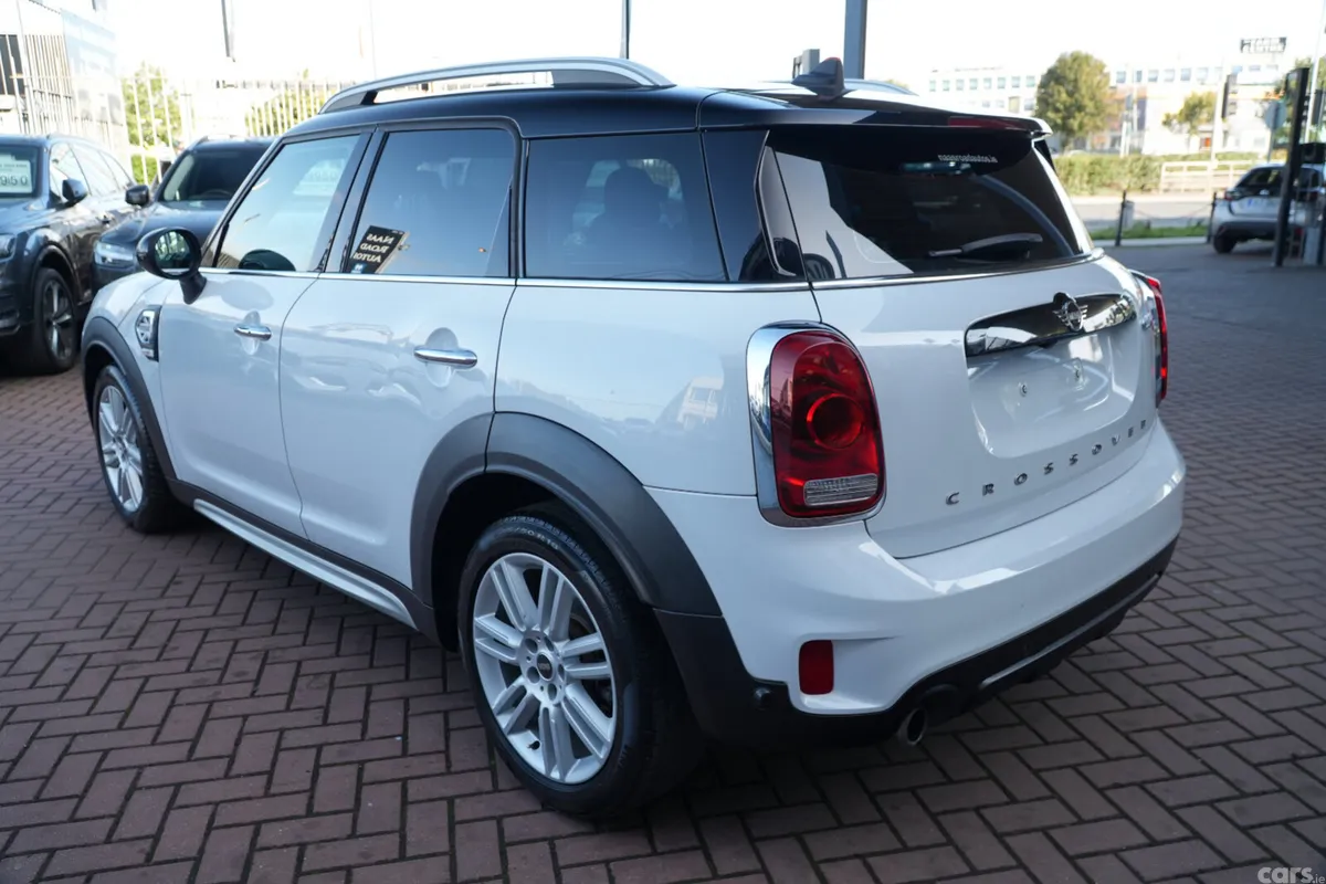 Mini Countryman Hatchback, Diesel, 2019, White