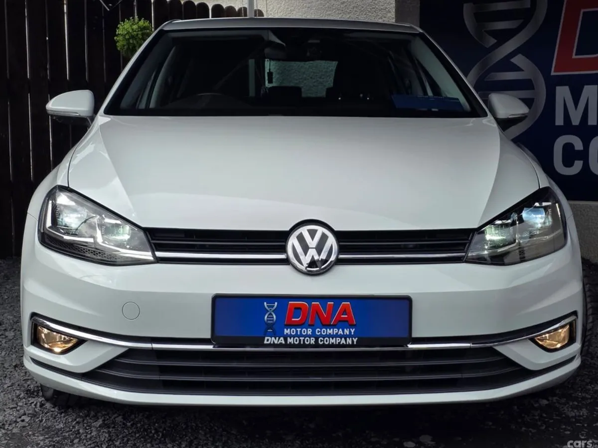 Volkswagen Golf Hatchback, Petrol, 2019, White