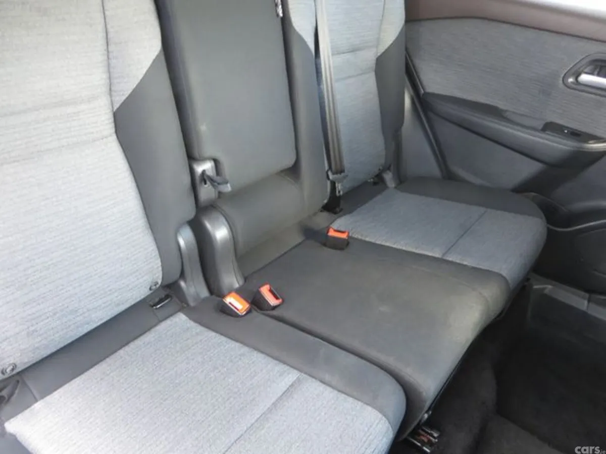 Nissan X-Trail Hatchback, Petrol Hybrid, 2023, Silver