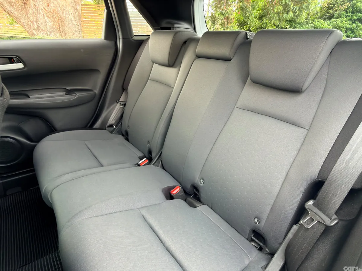 Honda Fit Hatchback, Petrol Hybrid, 2021, White