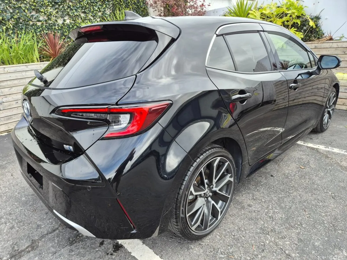 Toyota Corolla Estate, Petrol Hybrid, 2023, Black