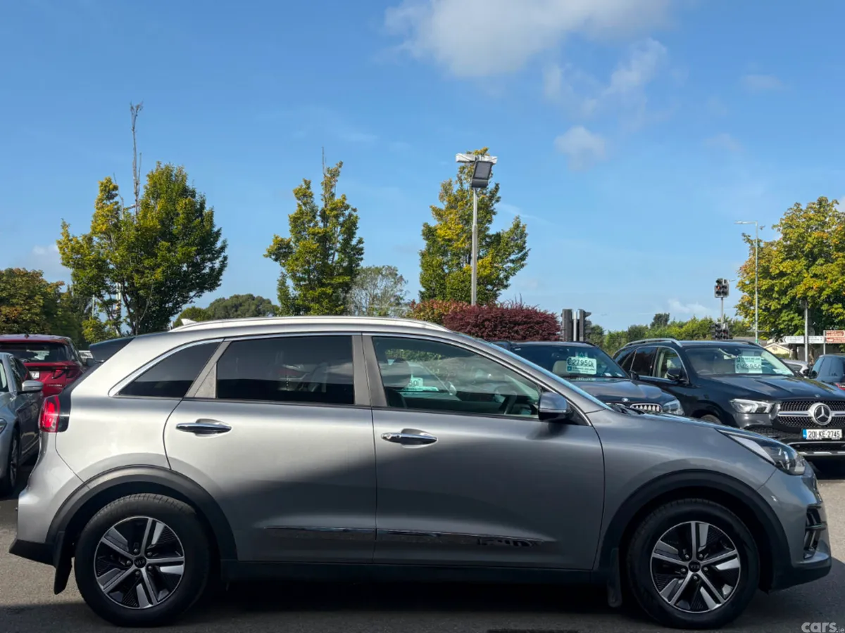 Kia Niro SUV, Petrol Plug-in Hybrid, 2021, Grey