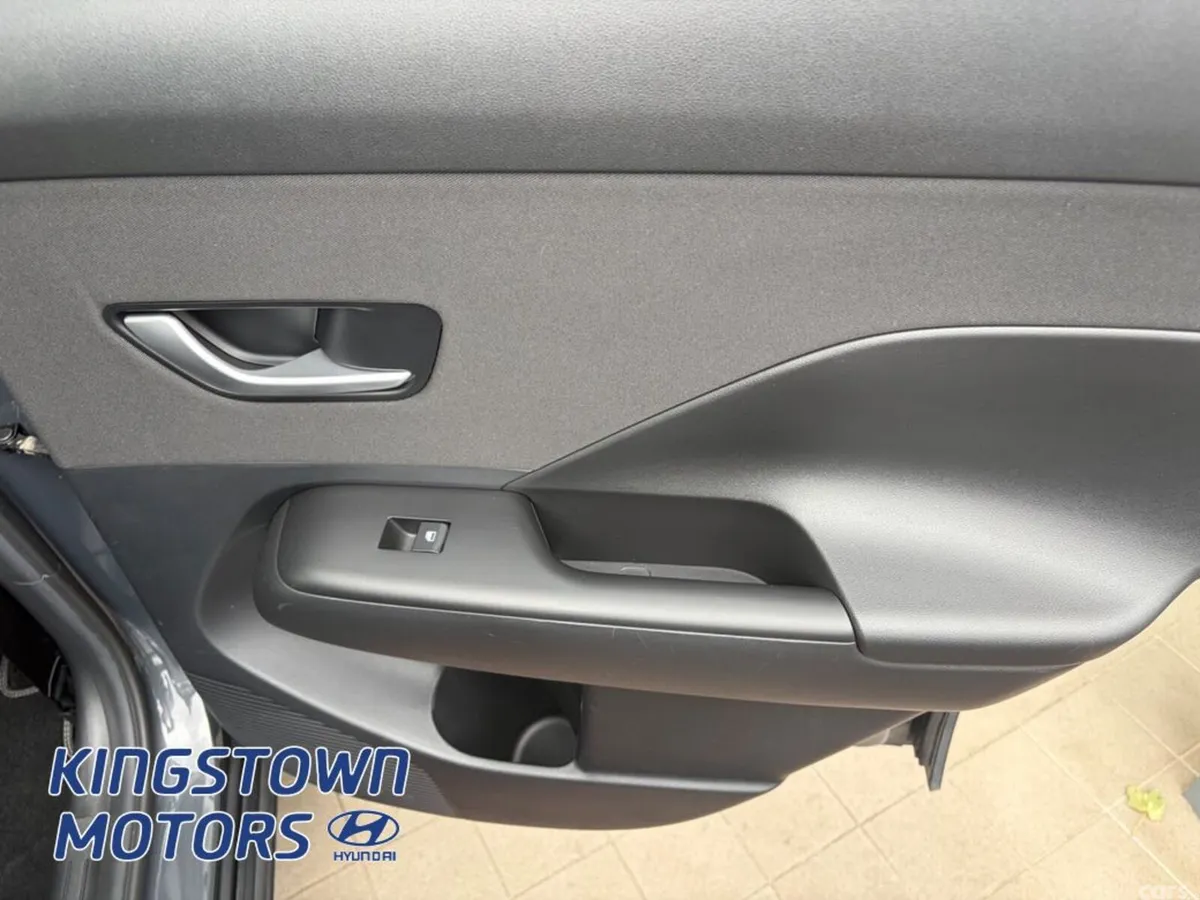 Hyundai KONA MPV, Petrol Hybrid, 2023, Grey