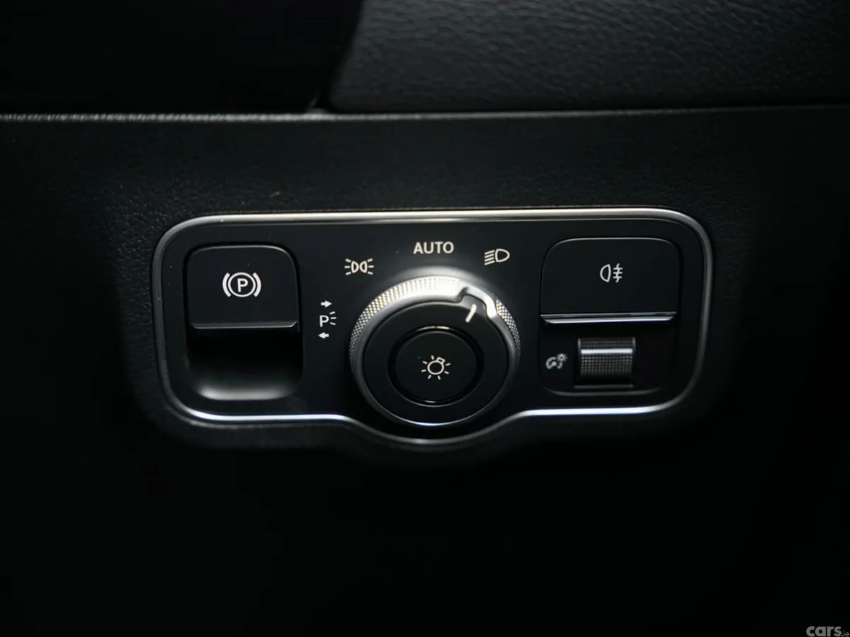 Mercedes-Benz GLA SUV, Petrol Plug-in Hybrid, 2026, Grey