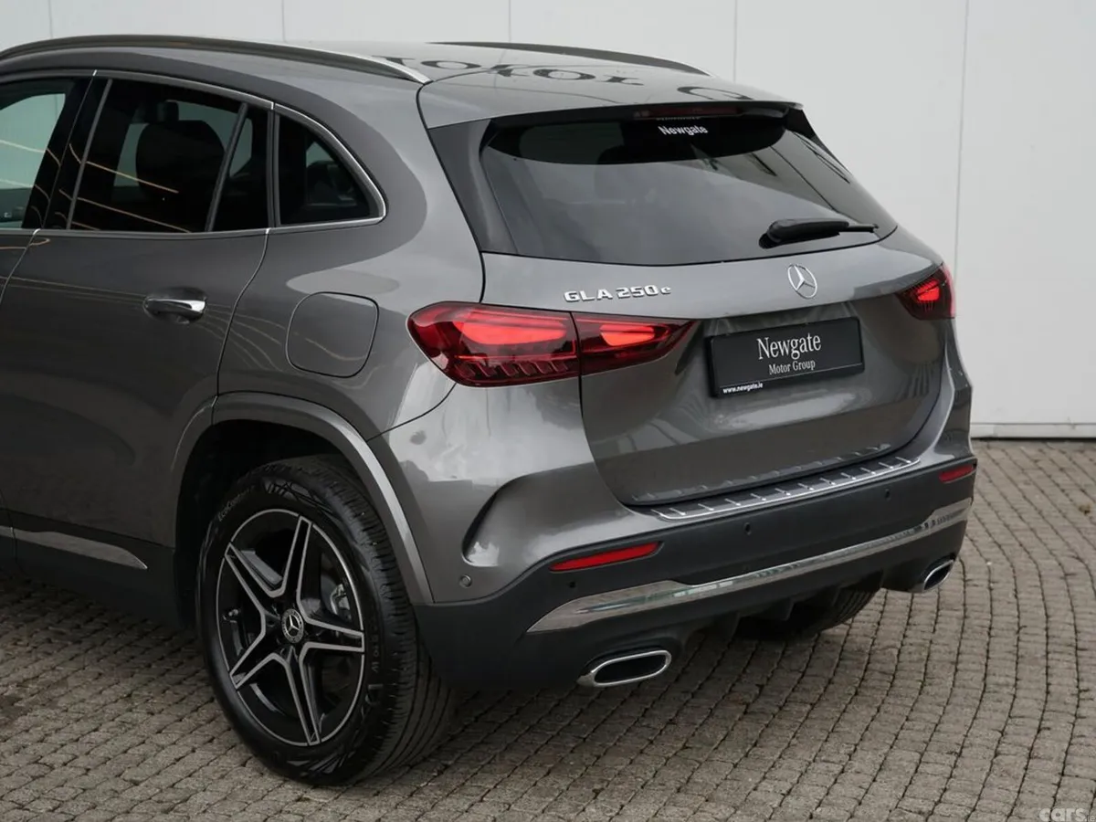 Mercedes-Benz GLA SUV, Petrol Plug-in Hybrid, 2026, Grey
