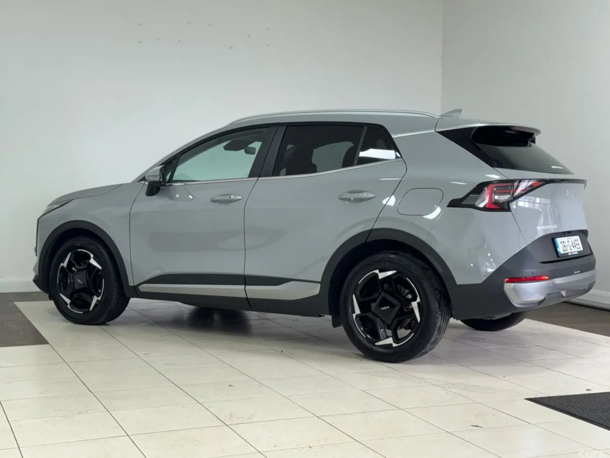 Kia Sportage MPV, Diesel Hybrid, 2026, Grey