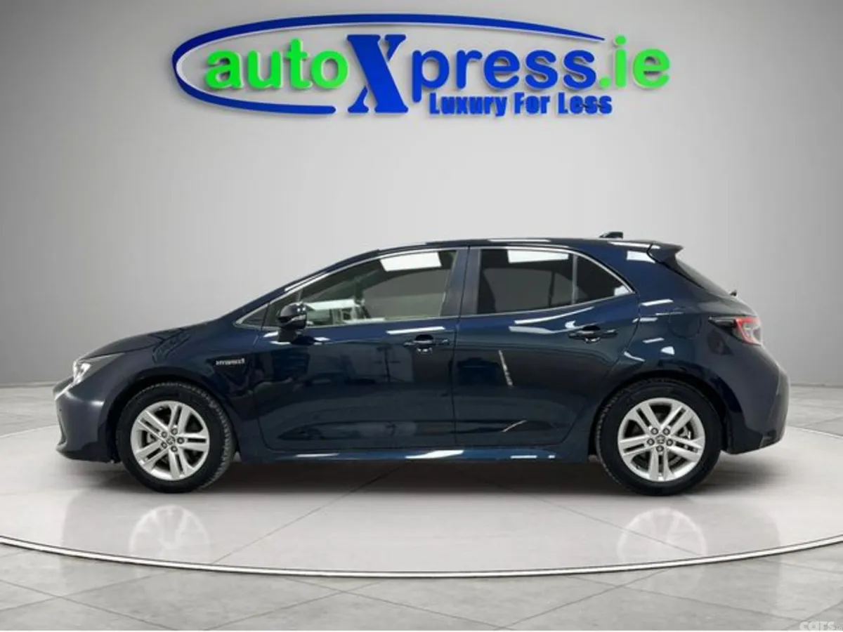 Toyota Corolla Hatchback, Petrol Hybrid, 2020, Blue