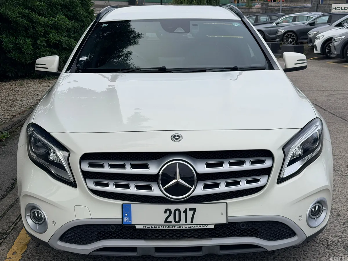 Mercedes-Benz GLA Hatchback, Petrol, 2017, White