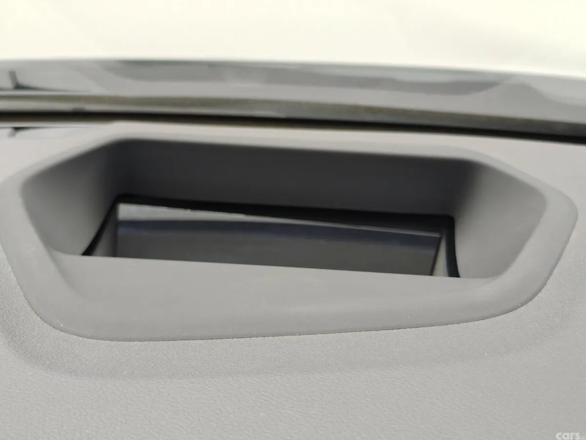 BMW 5-Series Saloon, Petrol Plug-in Hybrid, 2019, White