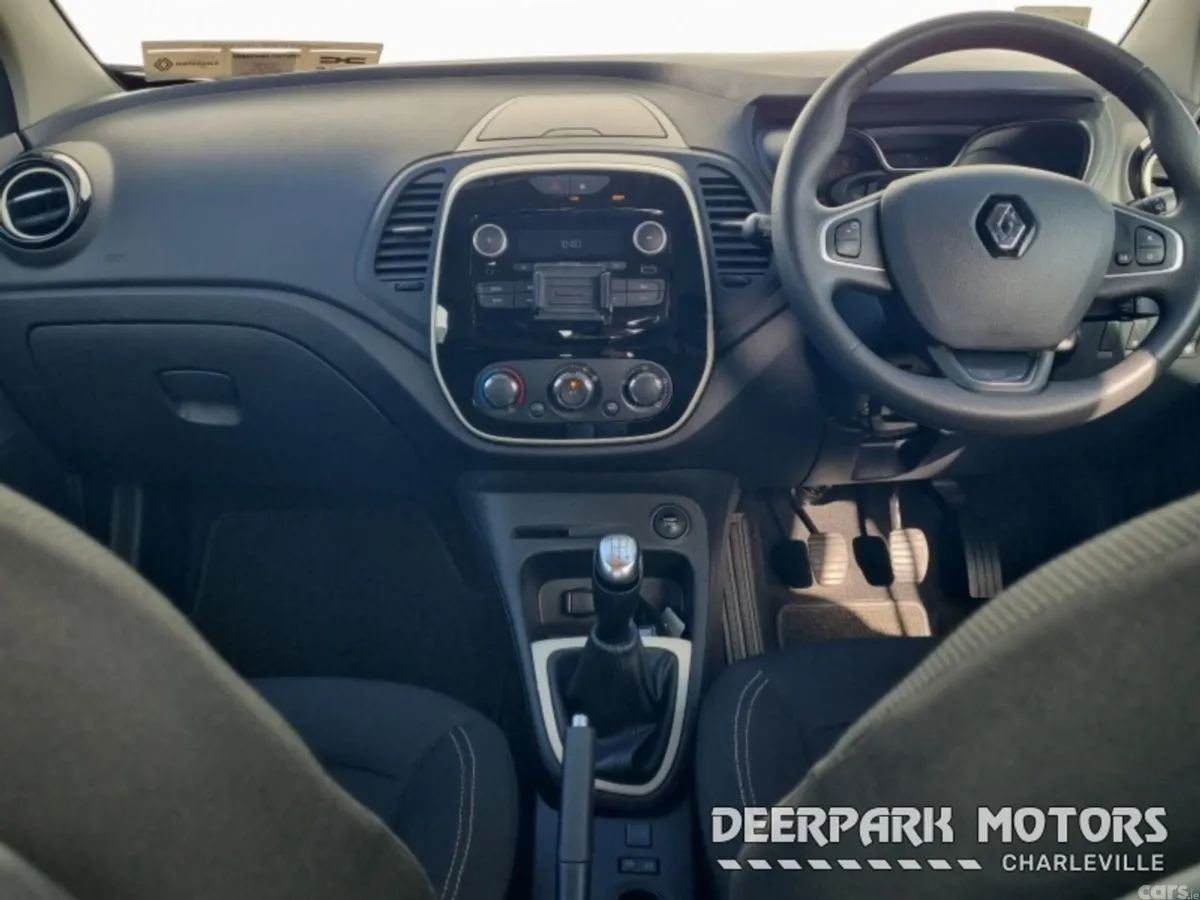 Renault Captur Hatchback, Diesel, 2019, Blue