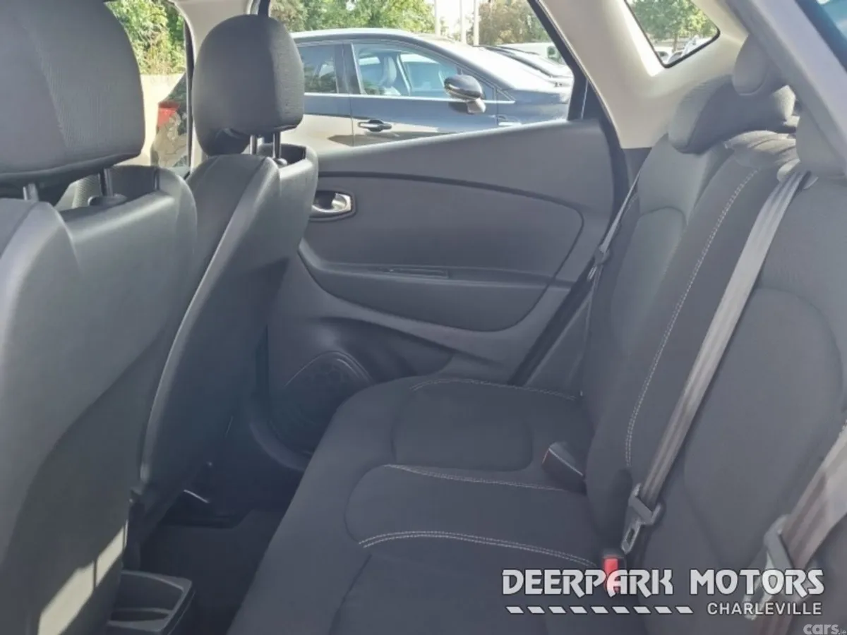Renault Captur Hatchback, Diesel, 2019, Blue
