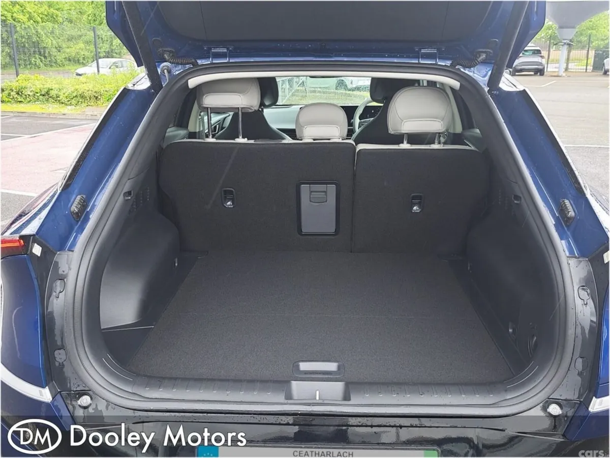 Kia EV6 MPV, Electric, 2026, Blue