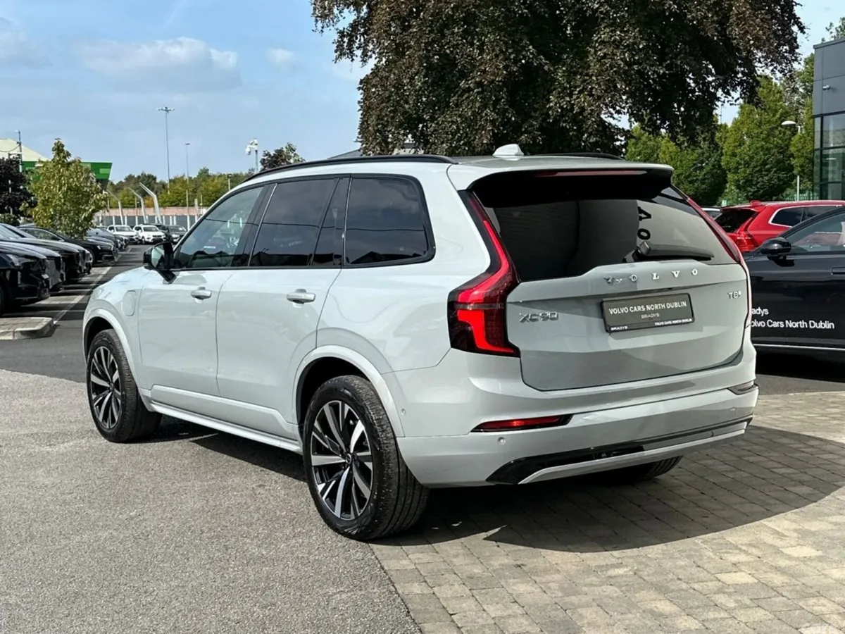 Volvo XC90 SUV, Petrol Plug-in Hybrid, 2025, Grey