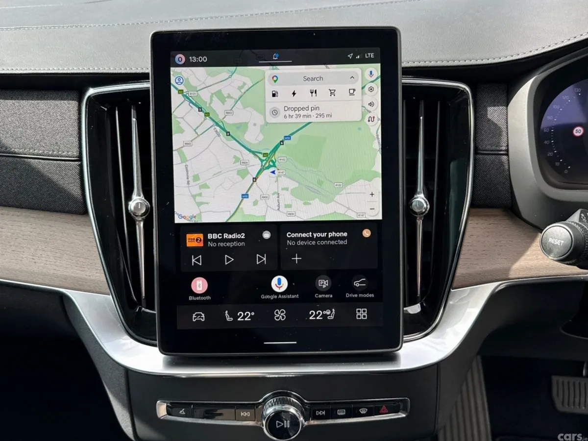 Volvo XC90 SUV, Petrol Plug-in Hybrid, 2025, Grey