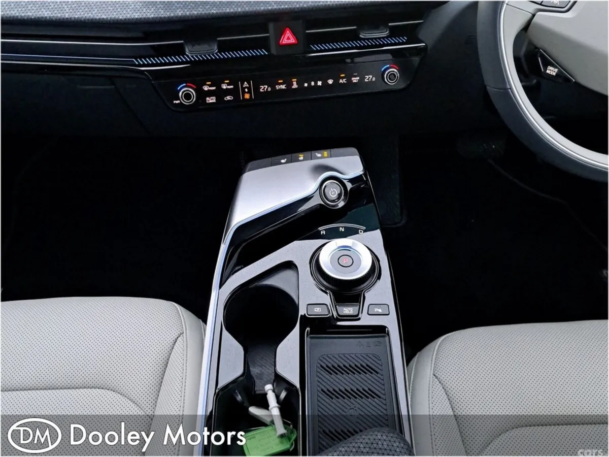 Kia EV6 MPV, Electric, 2025, White