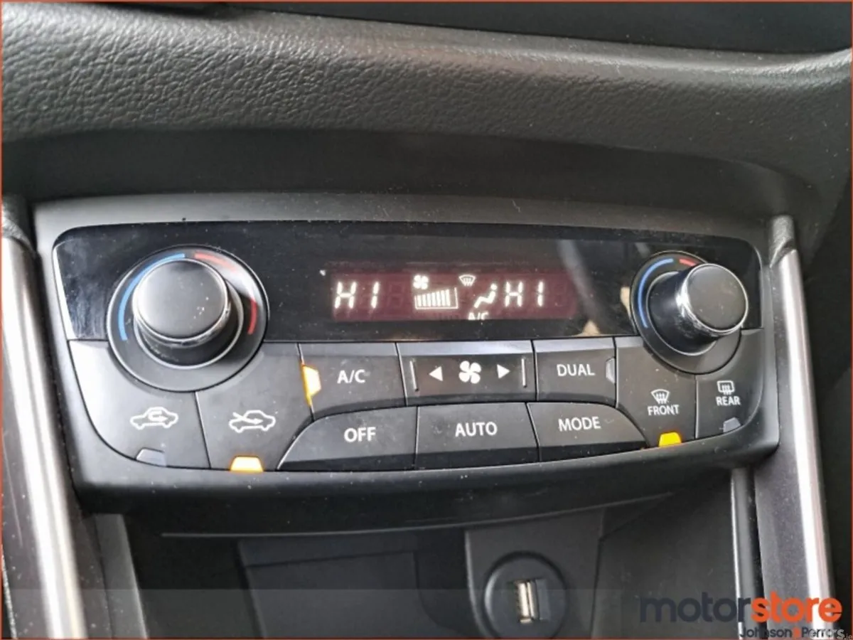 Suzuki SX4 SUV, Petrol Hybrid, 2023, Grey