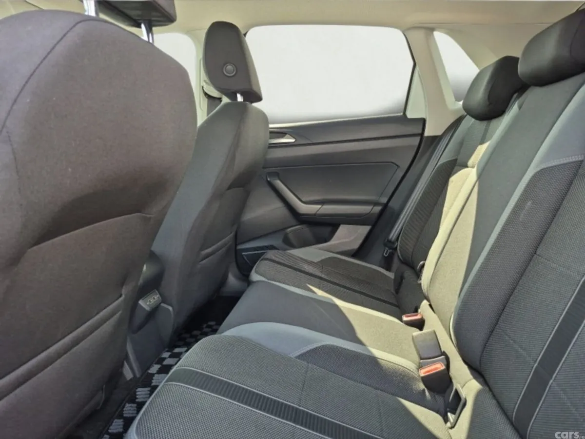 Volkswagen Polo Hatchback, Petrol, 2021, White