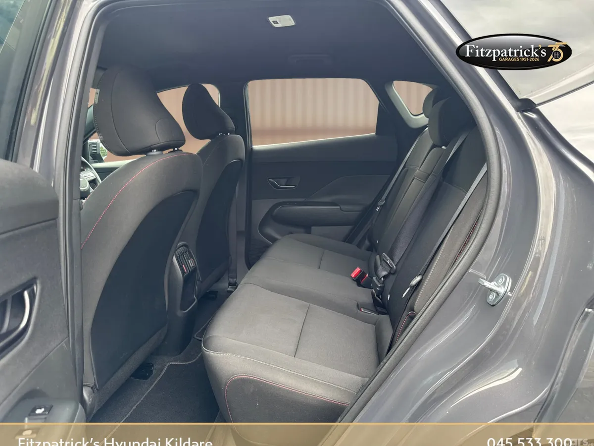 Hyundai KONA Hatchback, Electric, 2025, Grey