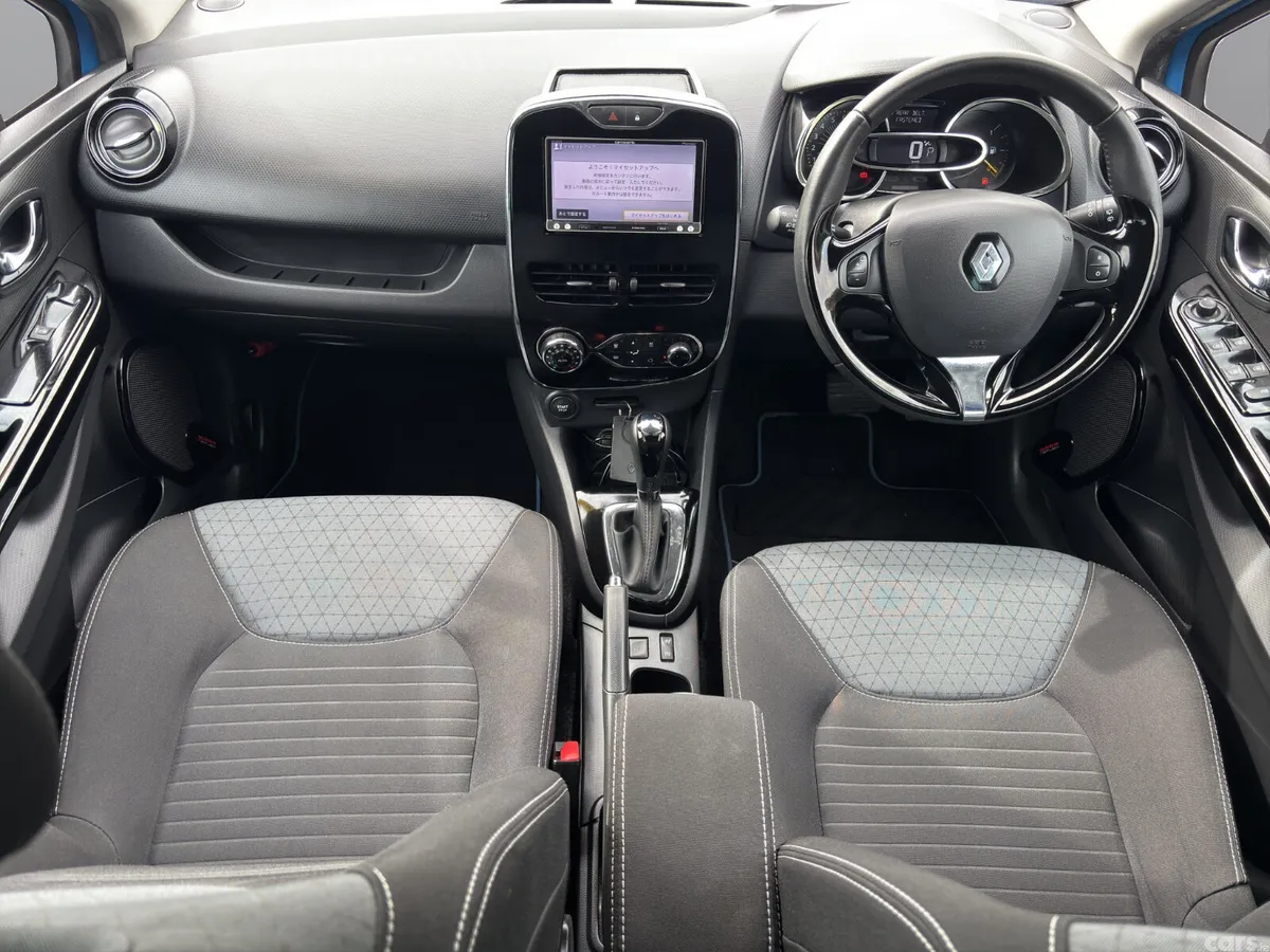 Renault Clio Hatchback, Petrol, 2014, Blue