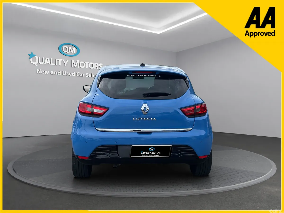 Renault Clio Hatchback, Petrol, 2014, Blue
