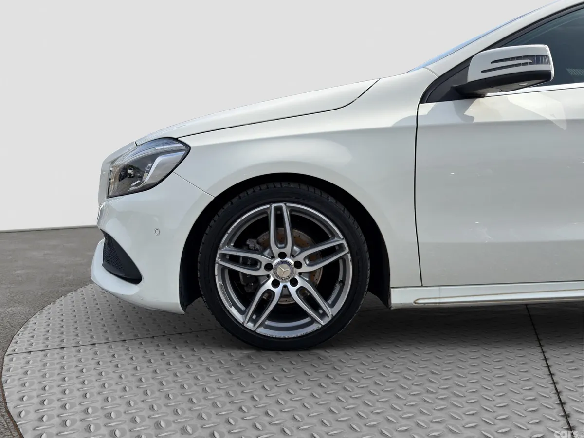 Mercedes-Benz A-Class Hatchback, Petrol, 2017, White