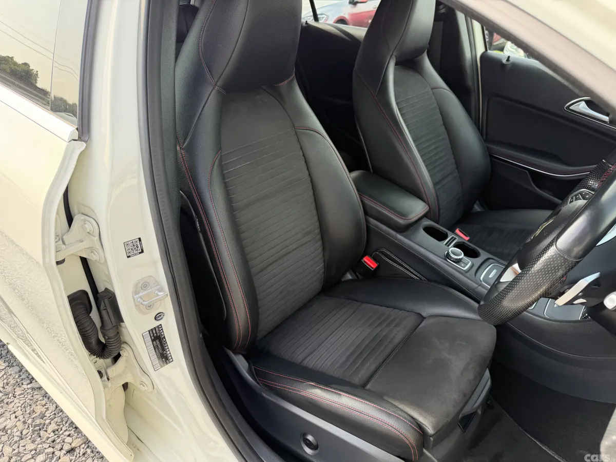 Mercedes-Benz A-Class Hatchback, Petrol, 2017, White