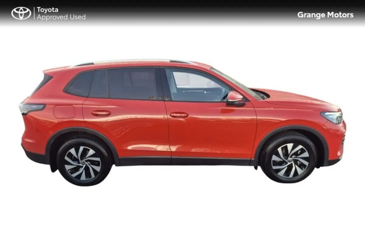 Volkswagen Tiguan Estate, Diesel, 2024, Red