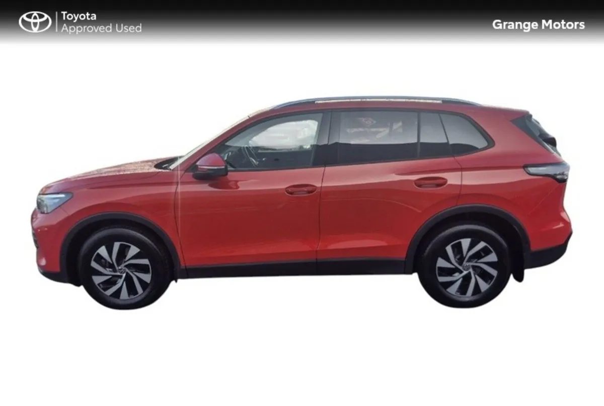 Volkswagen Tiguan Estate, Diesel, 2024, Red