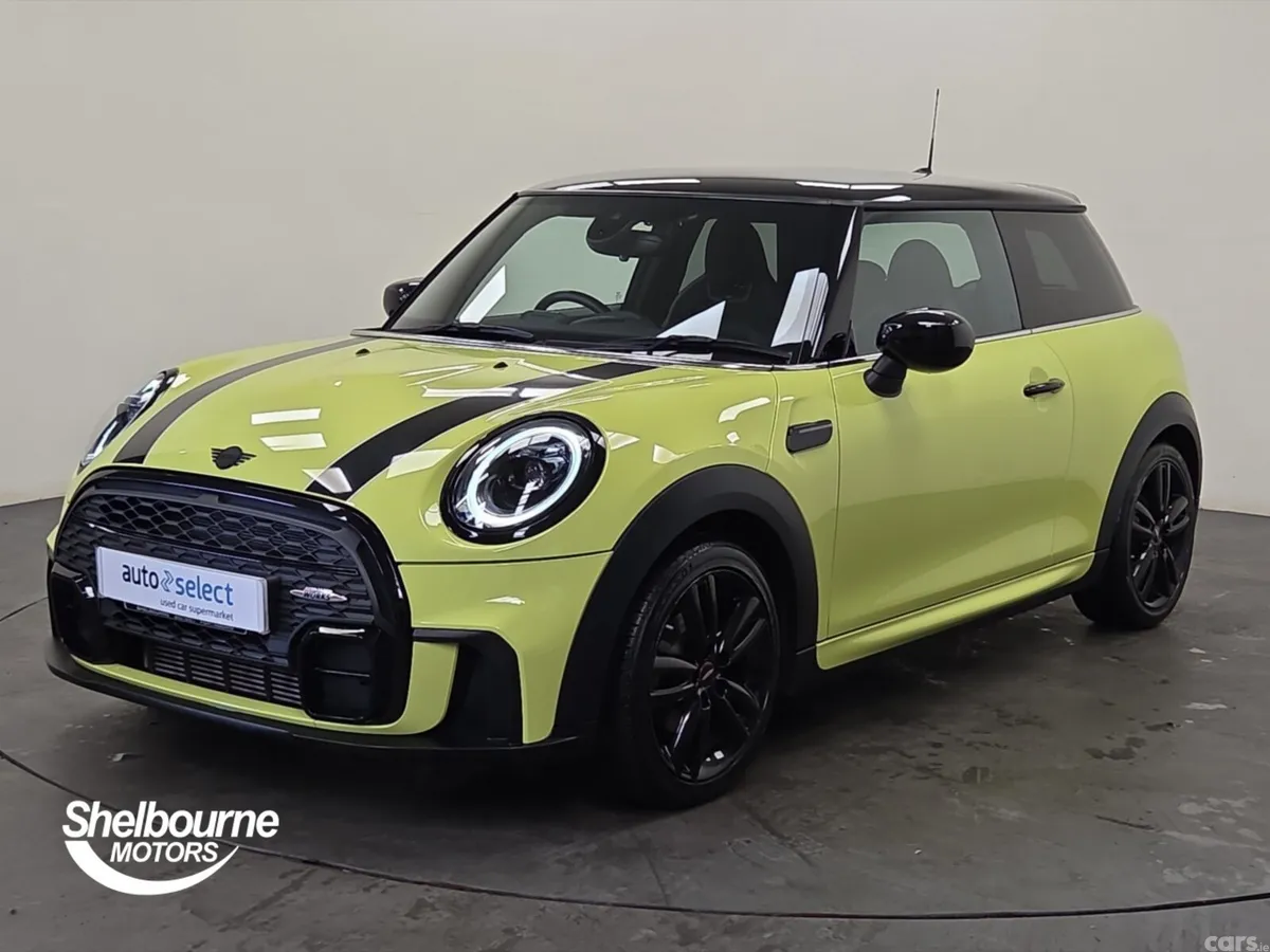 Mini Cooper Hatchback, Petrol, 2023, 