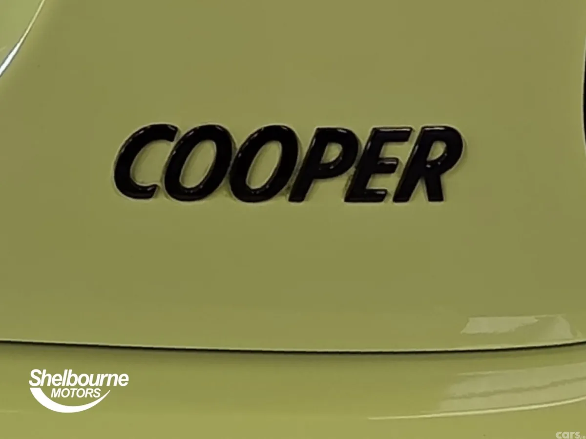 Mini Cooper Hatchback, Petrol, 2023, 