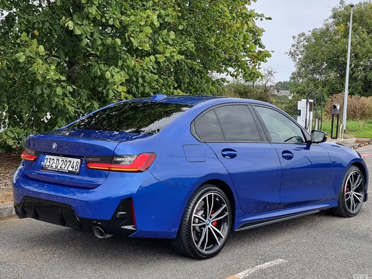 BMW 3-Series Saloon, Petrol Plug-in Hybrid, 2023, Blue